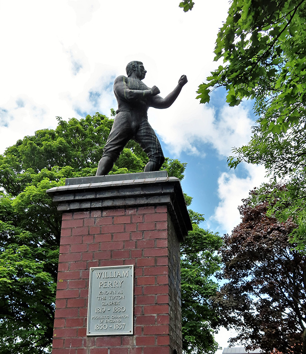 Statue of Tipton Slasher