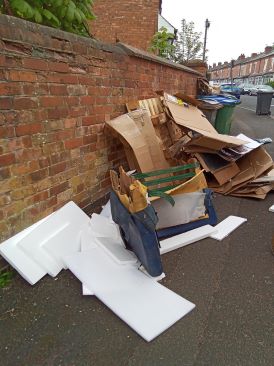 Rubbish dumped in street